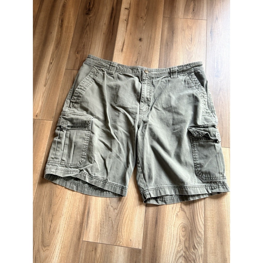 Wolverine Cargo Shorts Men's 38 Army Green Cotton 9" Inseam Pockets Hiking